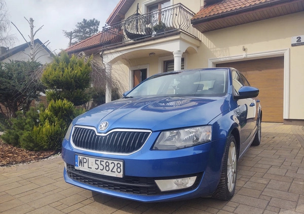 Skoda Octavia cena 31900 przebieg: 324000, rok produkcji 2015 z Gdańsk małe 781